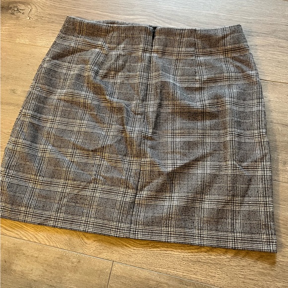 New Look Tweed Mini Skirt - Picture 2 of 3